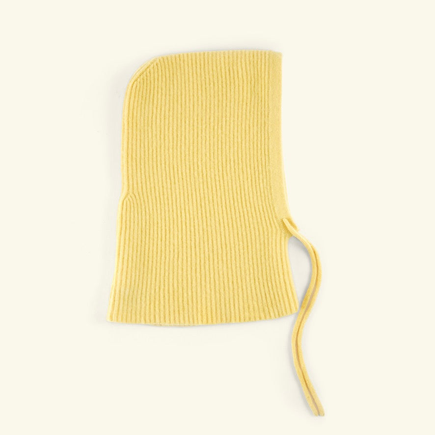 Balaclava made of 100% cashmere - yellow