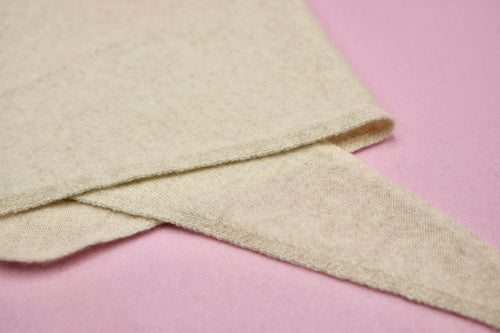 Dreieckstuch aus 100% Kaschmir - beige
