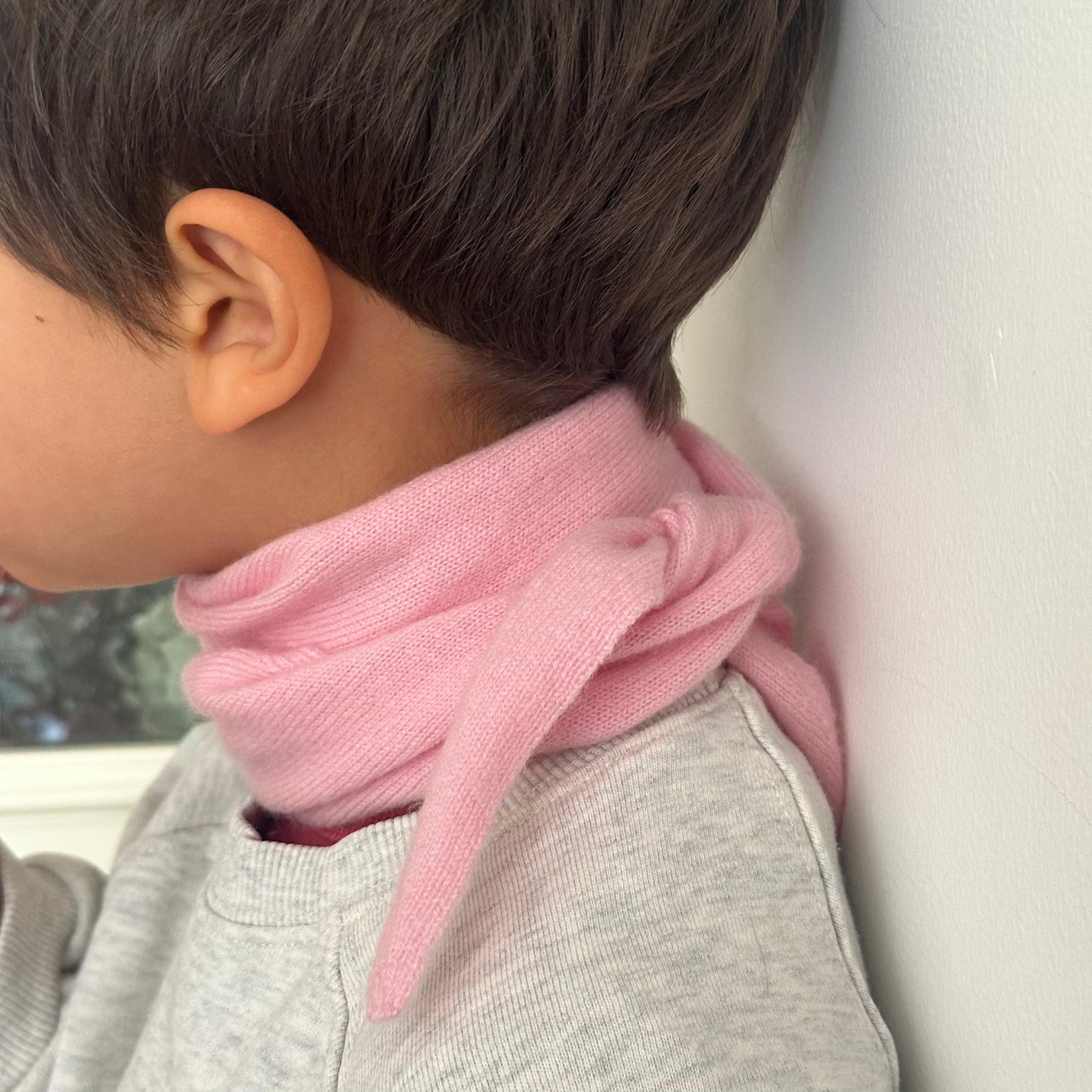 Dreieckstuch aus 100% Kaschmir - rosa
