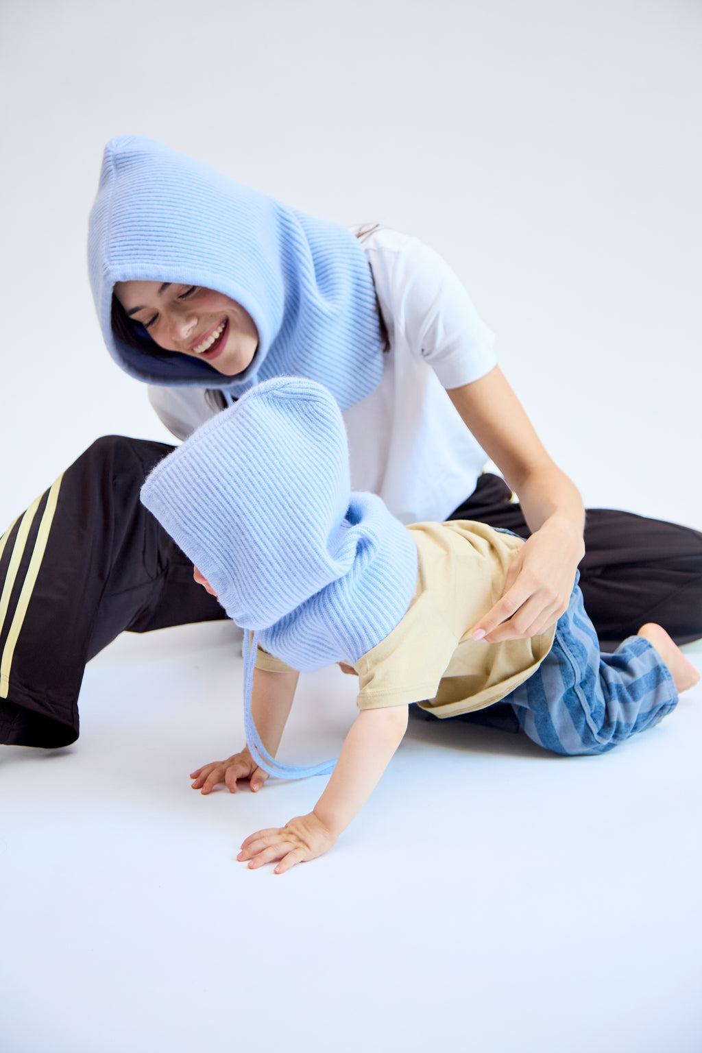 100% cashmere balaclava - light blue