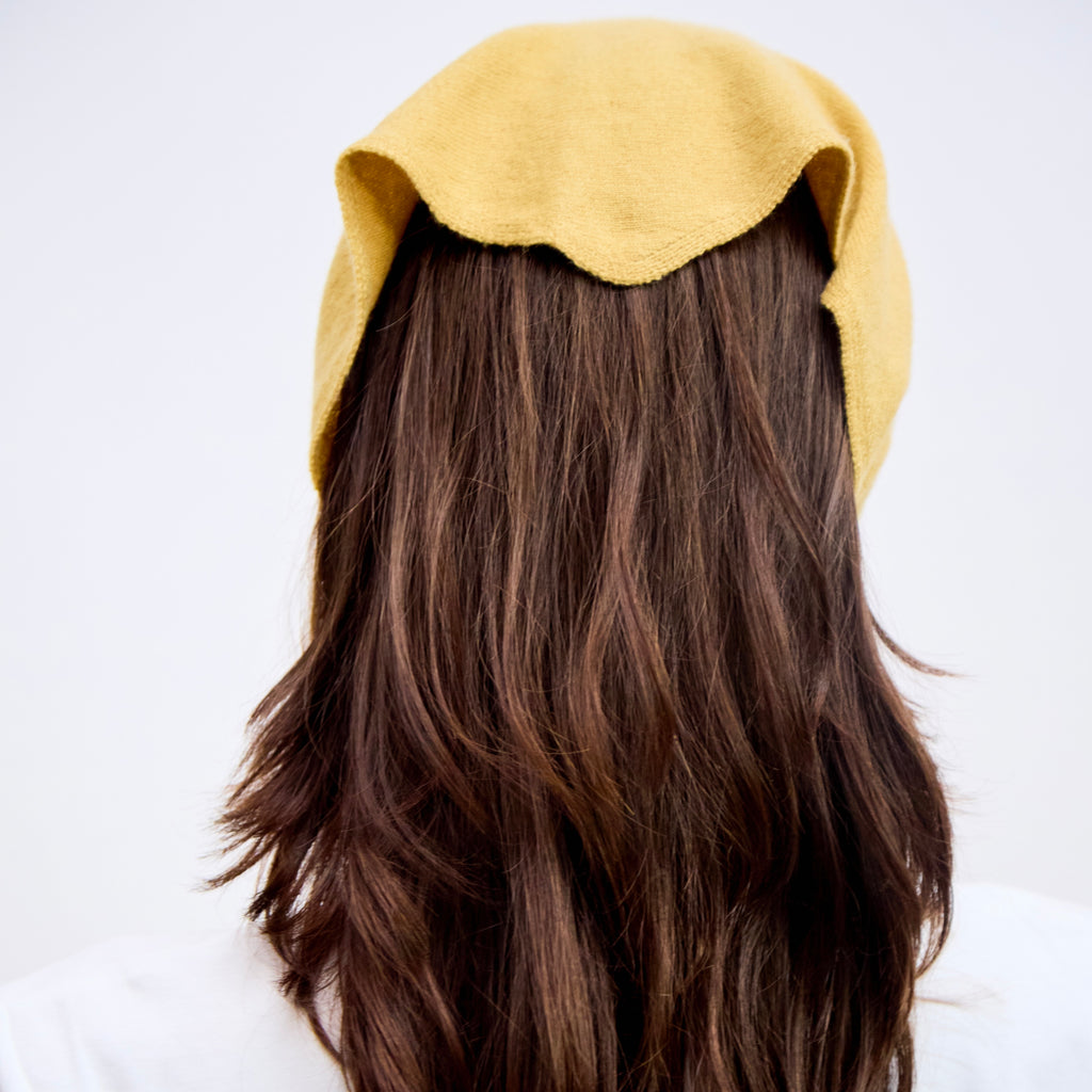 Dreieckstuch aus 100% Kaschmir - mustard